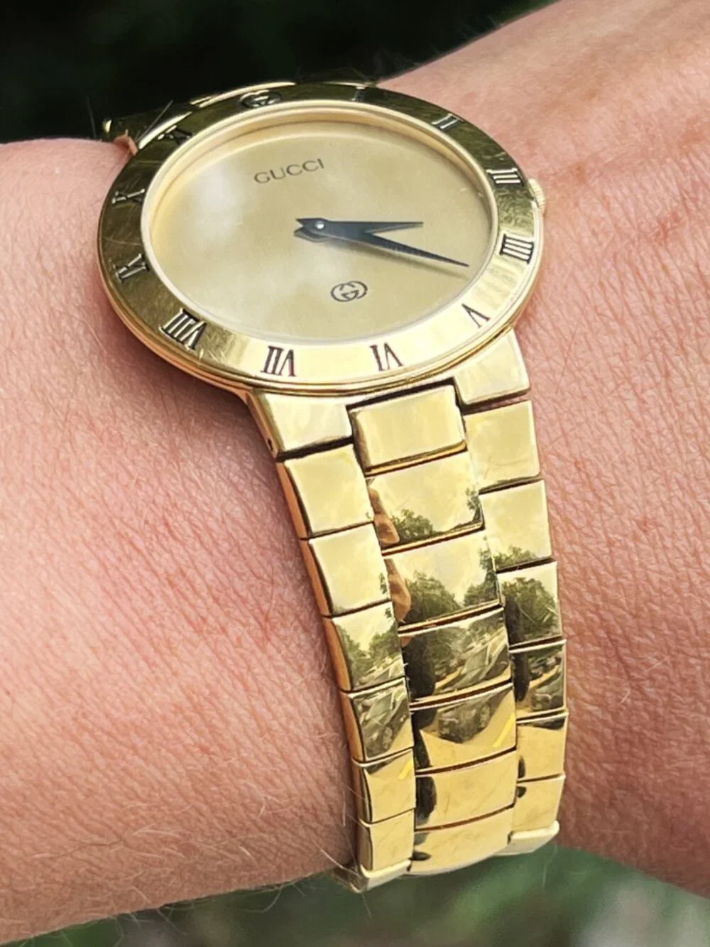 Vintage Gucci 3300M Gold Plated Quartz Watch Swiss Made Classic w/ Original Box